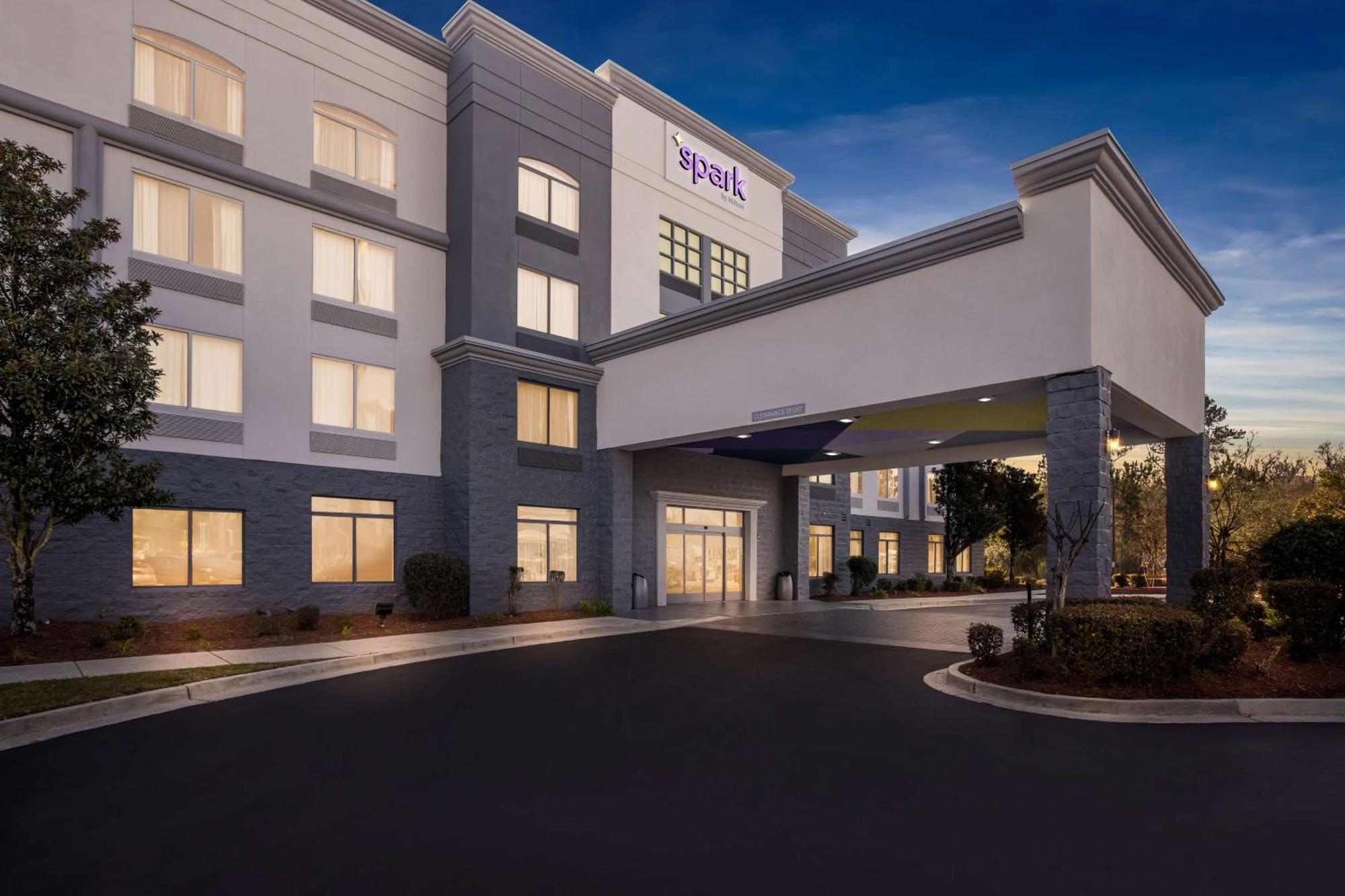 Spark By Hilton Port Wentworth Savannah Bagian luar foto