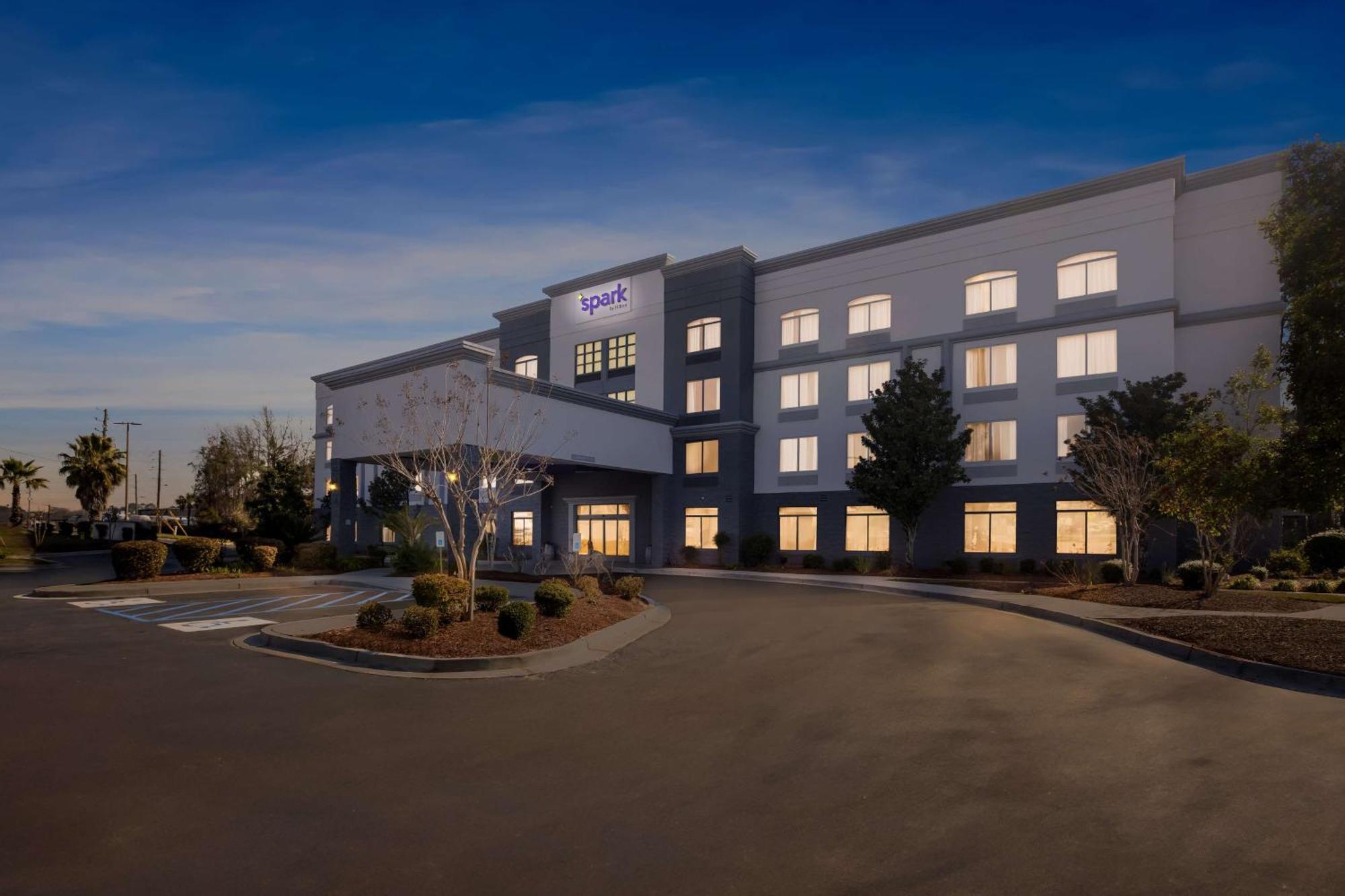 Spark By Hilton Port Wentworth Savannah Bagian luar foto